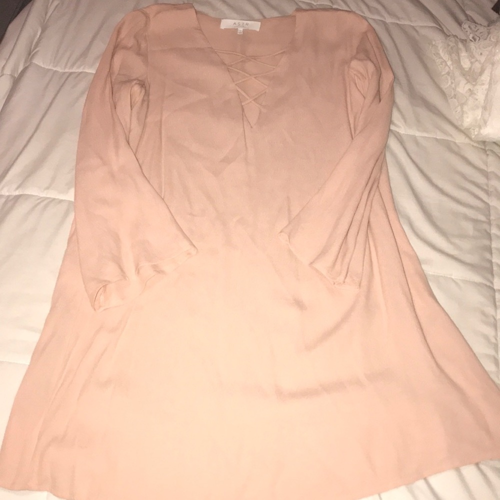 Long sleeve dress light pink